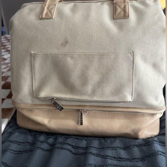 Beis Mini Weekender bag - Picture 2 of 9